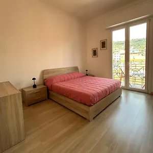Appartamento Trilocale Centro, Arma di Taggia